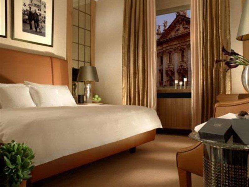Hotel Koenigshof Monachium Zewnętrze zdjęcie